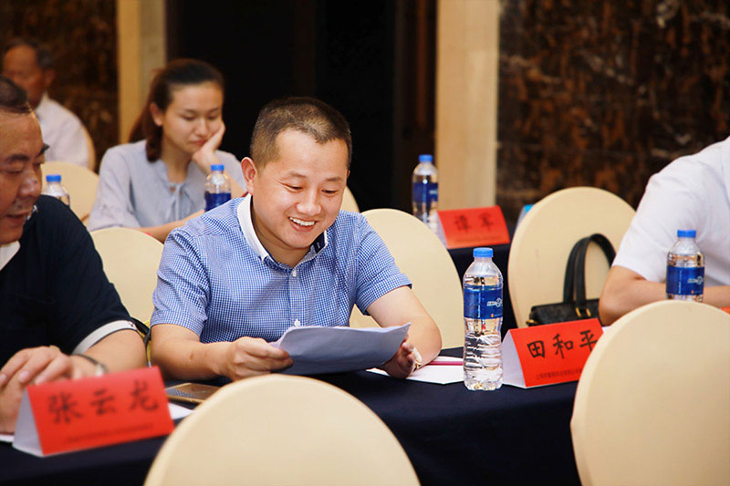 中漁商貿(mào)常務(wù)副理事長(zhǎng)、蘇蟹閣董事長(zhǎng)田和平進(jìn)行了發(fā)言
